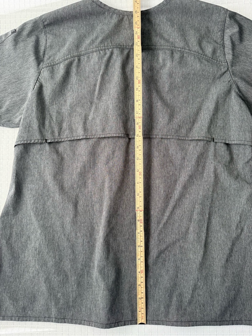 Carhartt Gray Unisex Medical Scrub Top Size L Short Sleeve V-Neck Solid - Picture 6 of 7